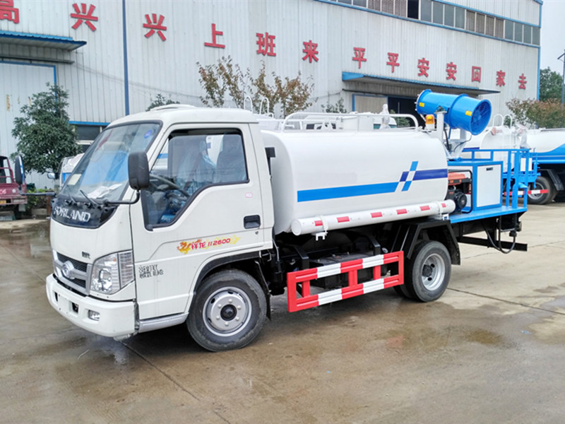 福田祥龙3方喷雾洒水车
