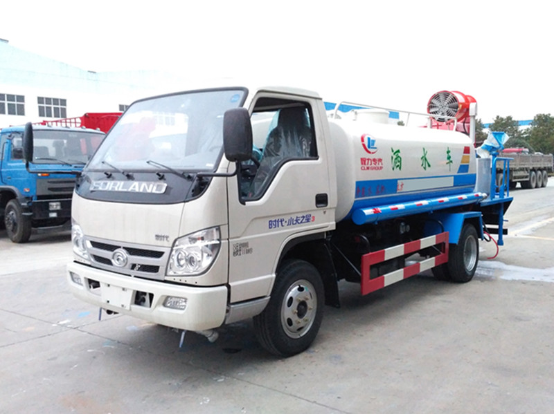  福田3方喷雾洒水车