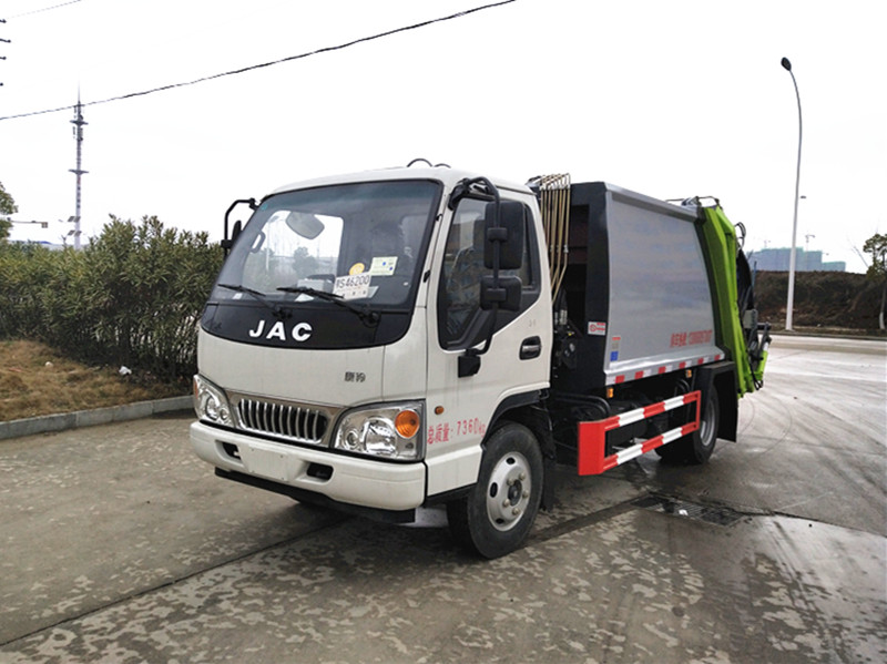 江淮6方压缩式垃圾车