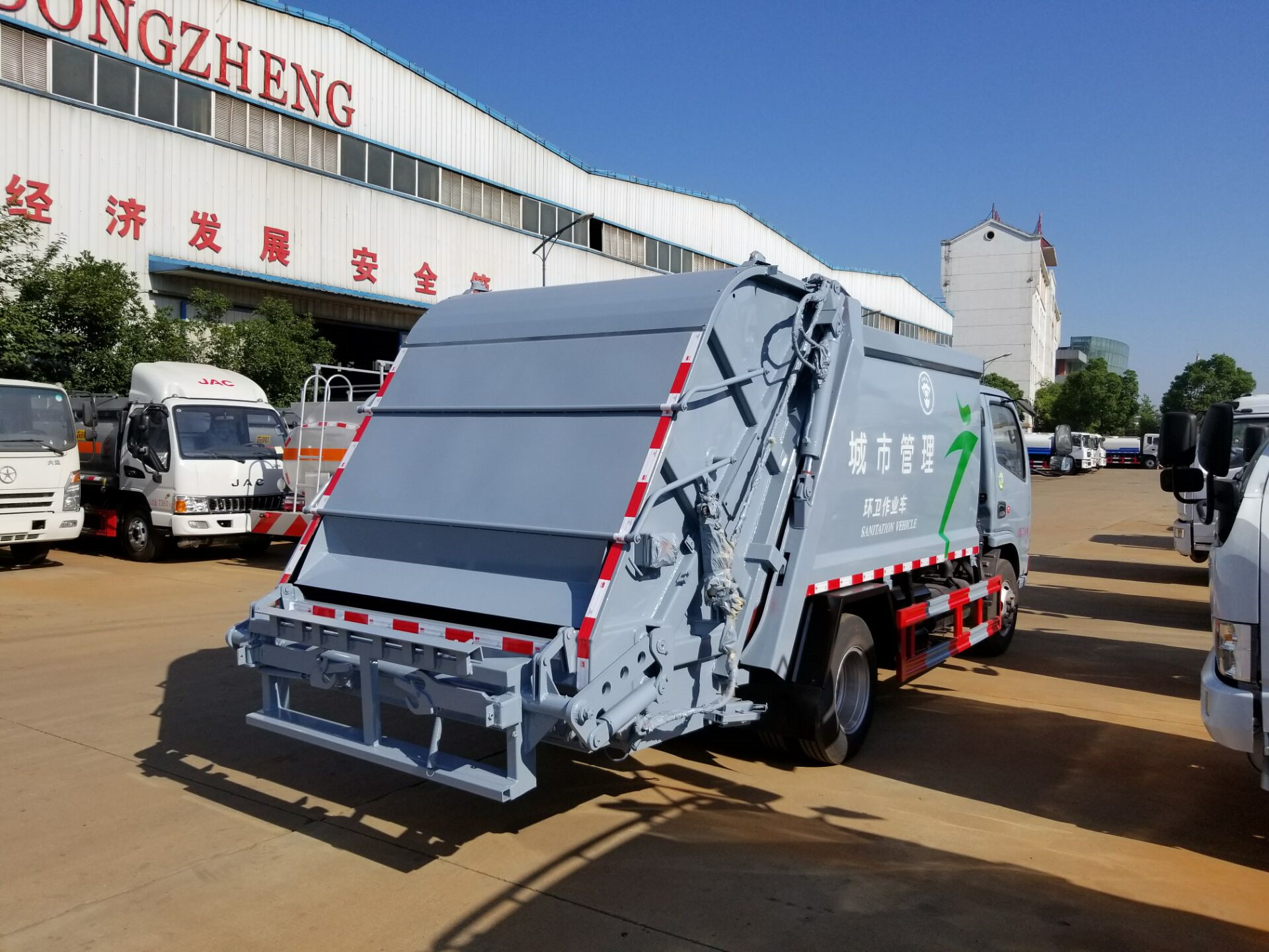 城市管理专用压缩垃圾车