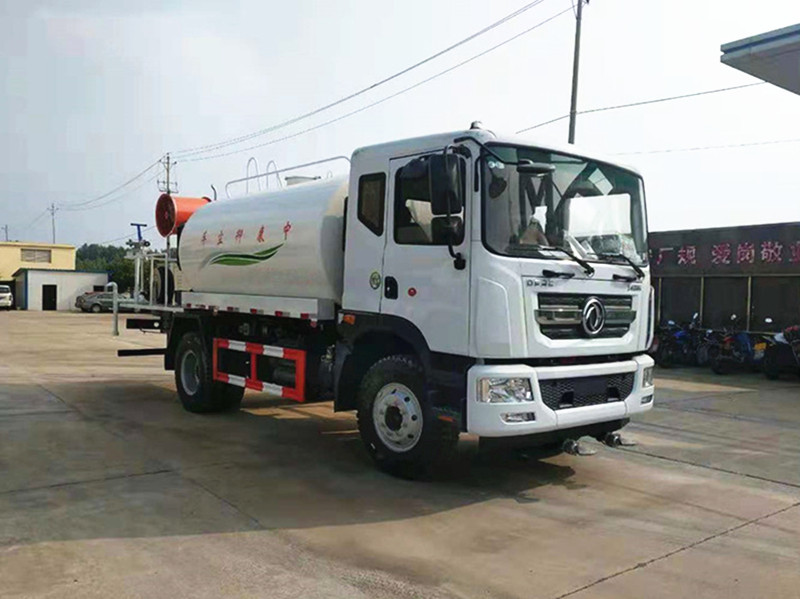 东风12方雾炮车-40米雾炮