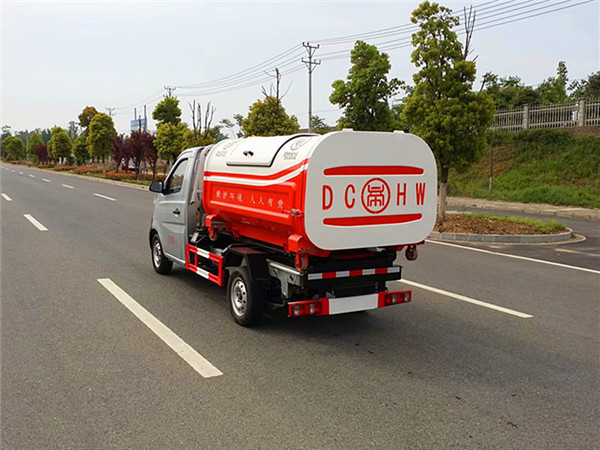 程力威牌CLW5021ZXXS5型车厢可卸式垃圾车