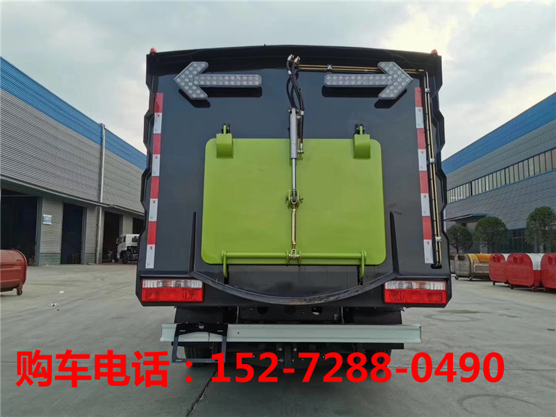 国六东风多利卡扫路车