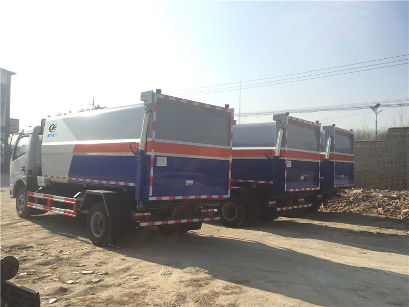 东风多利卡自装卸式垃圾车
