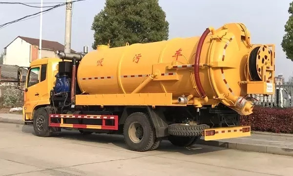 东风天锦高压清洗车的配置