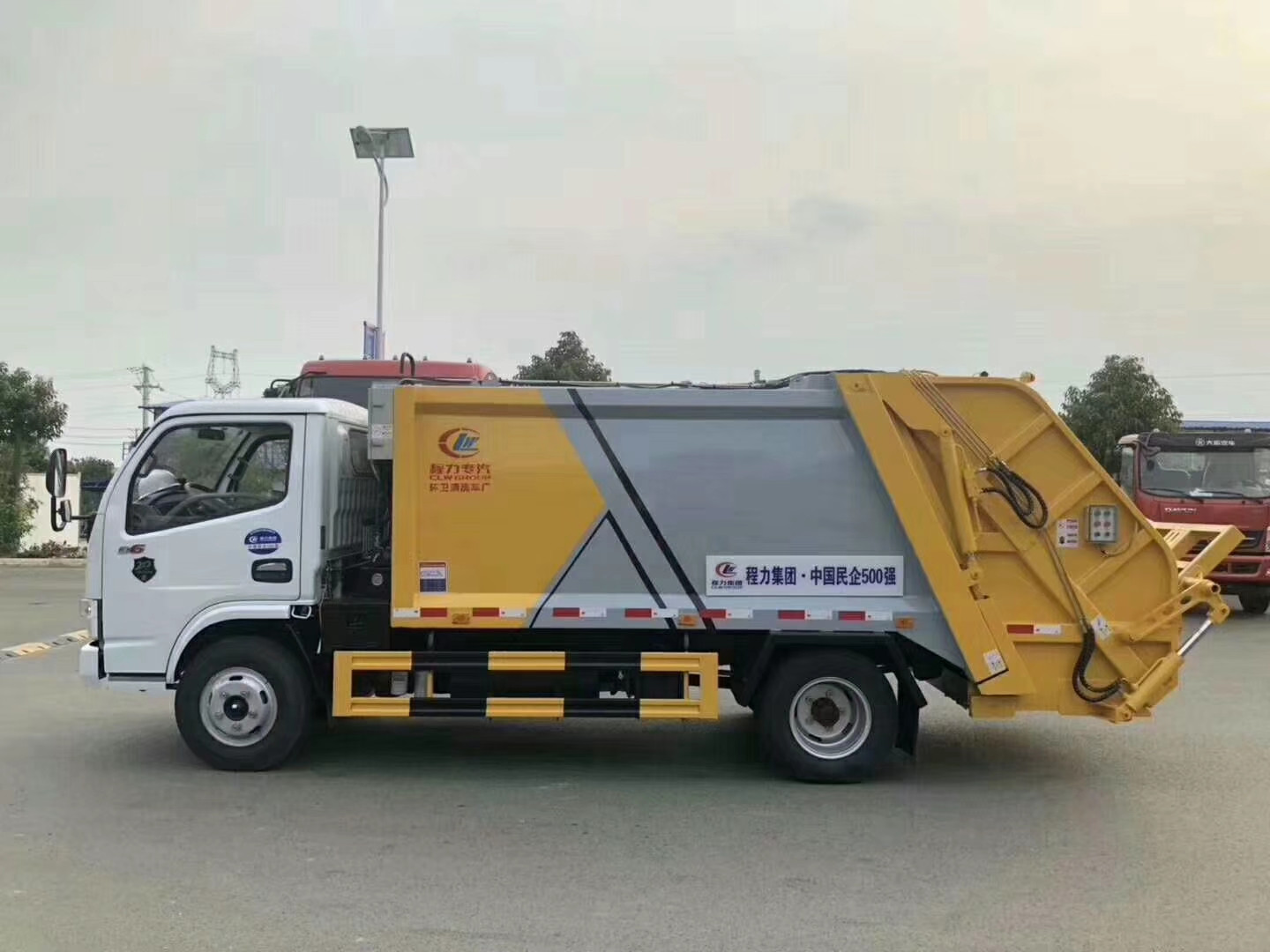 今日推荐最畅销6方压缩垃圾车