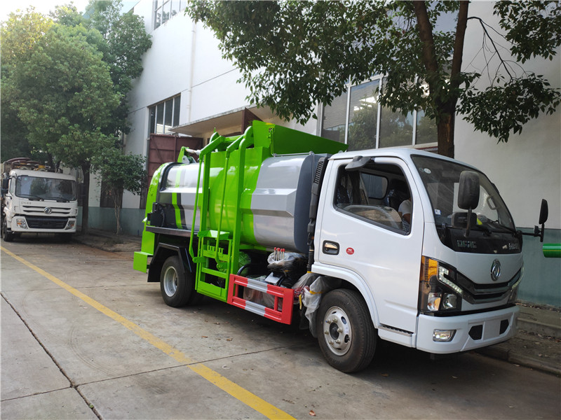 国六东风多利卡D6系列5方餐厨垃圾车
