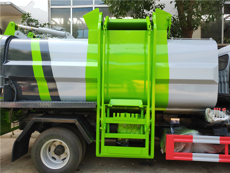 国六东风多利卡D6系列5方餐厨垃圾车