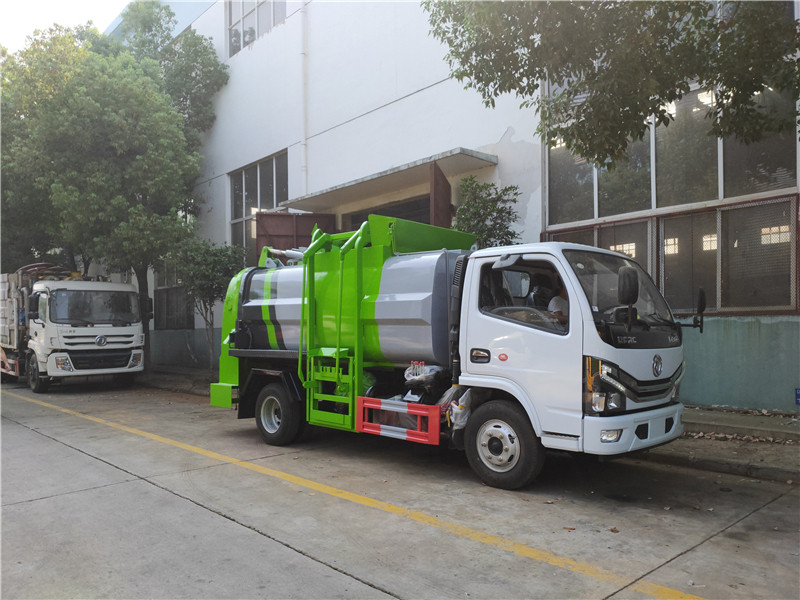 国六东风多利卡D6系列5方餐厨垃圾车