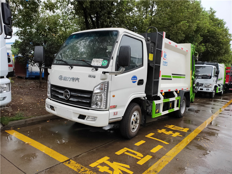 蓝牌压缩垃圾车厂家