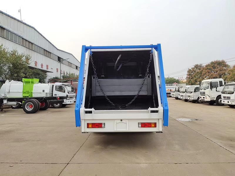 东风天锦国六天燃气压缩垃圾车