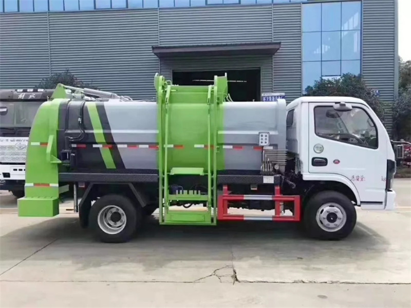 国六东风小多利卡餐厨垃圾车配置