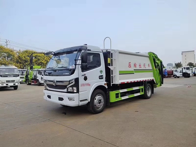 东风8方压缩垃圾车