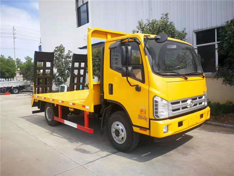 蓝牌平板车厂家直销电话：152-7288-0490邹经理。