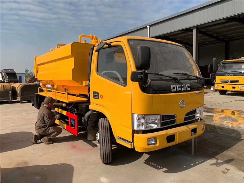 福瑞卡6方清洗吸污车厂家直销电话：152-7288-0490邹经理