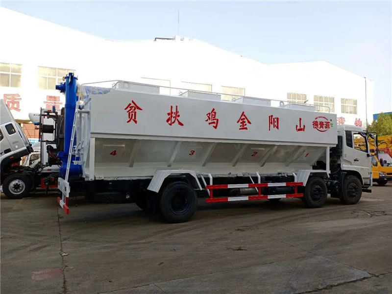 程力东风天锦小三轴30方散装饲料车