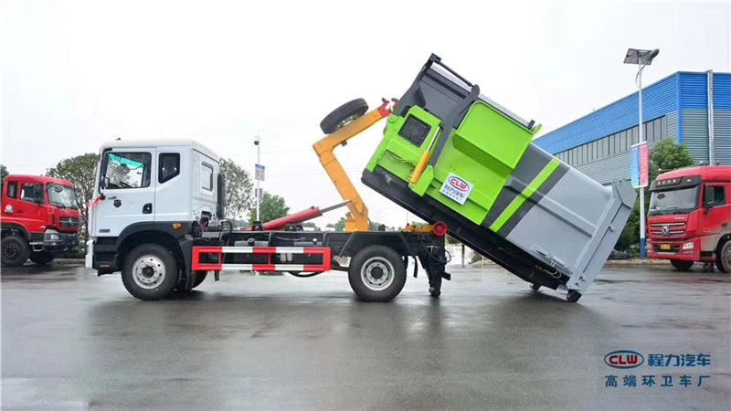 移动压缩垃圾站【东风金融0首付车型】咨询电话：152-7288-0490邹经理。