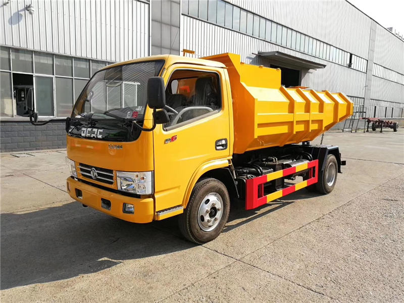 市政清淤车厂家直销电话：152-7288-0490邹经理。