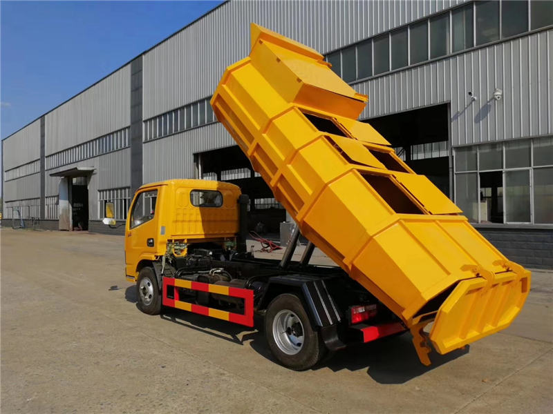 市政清淤车厂家直销电话：152-7288-0490邹经理。