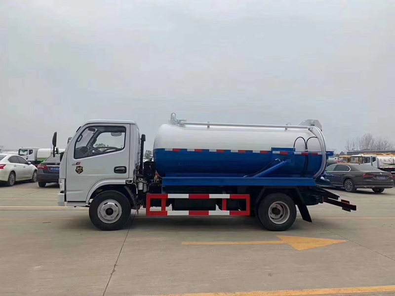 蓝牌吸污车多少钱一台