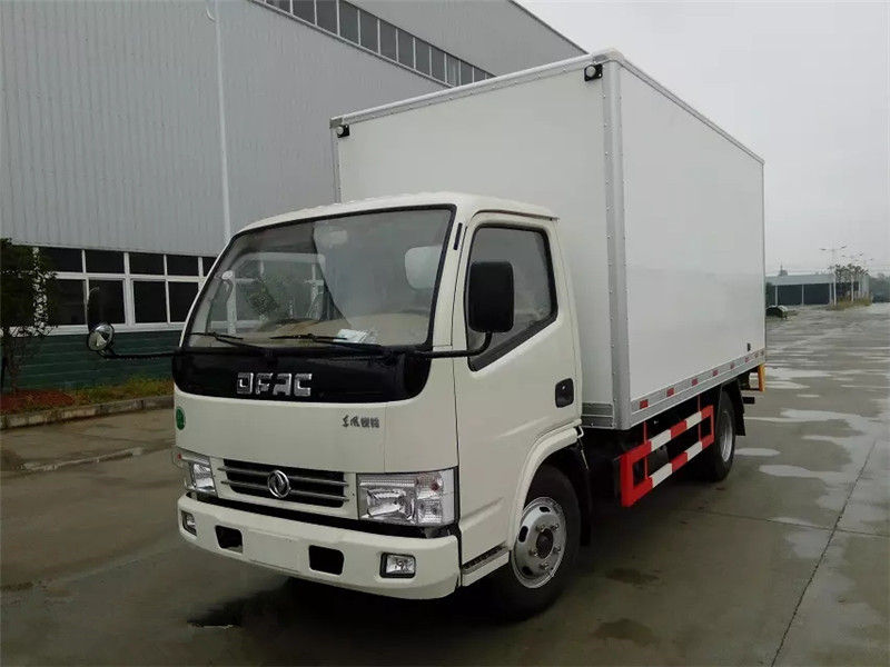 程力东风小多利卡冷藏车