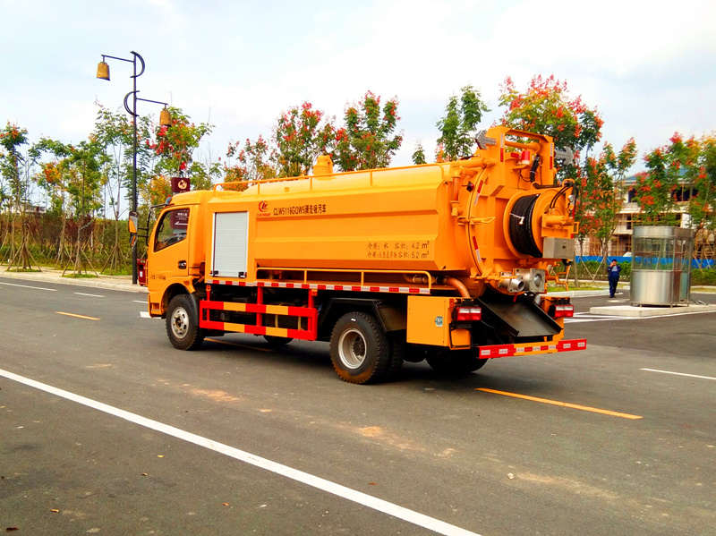 程力威牌联合疏通车