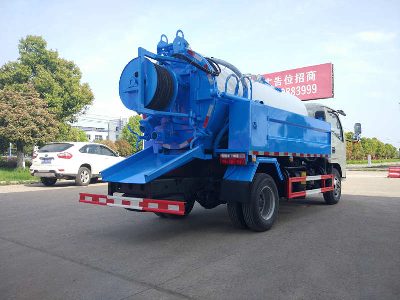 东风小多利卡高压清洗吸污车