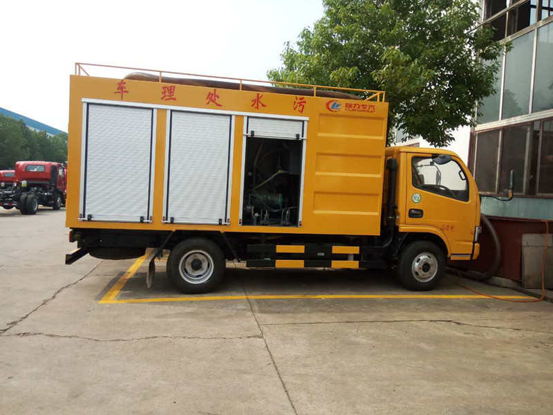 东风蓝牌污水净化处理车