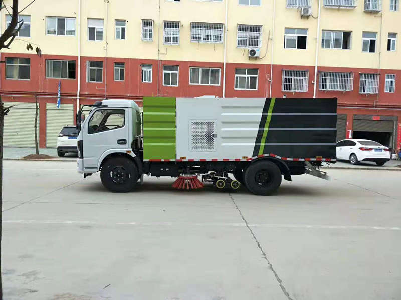 CLW5120TXS6型洗扫车