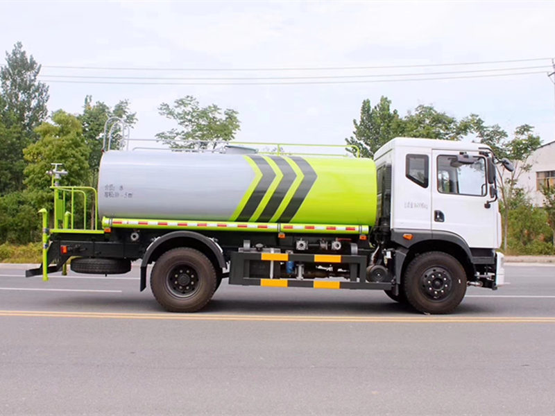 CLW5161GPST5型绿化喷洒车