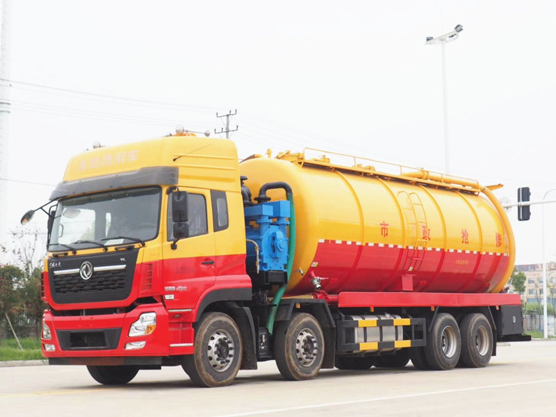 国六东风天龙后八轮清洗吸污车