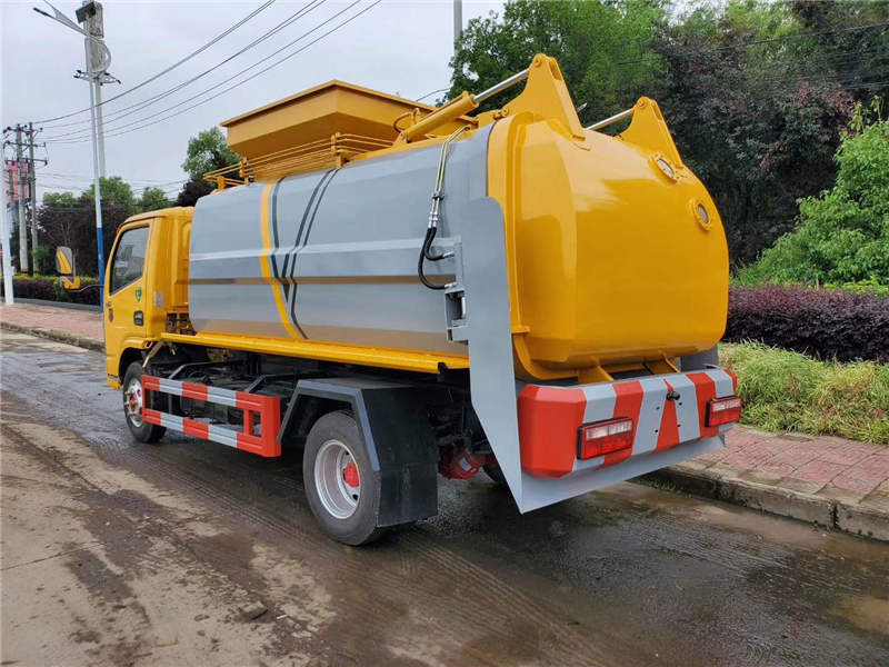 东风凯普特CLW5120TCA6餐厨垃圾车