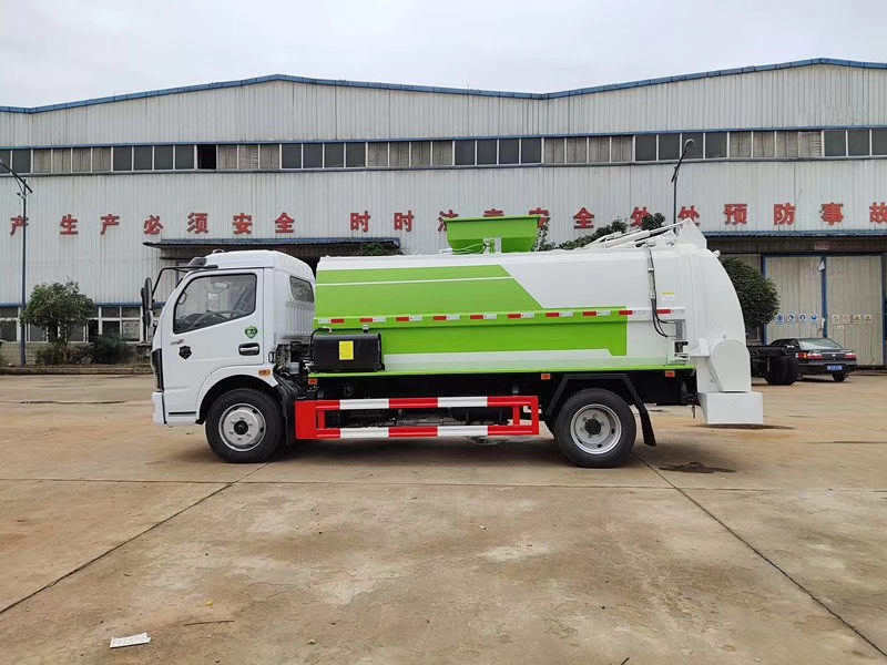 CL5120TCACC6型餐厨垃圾车