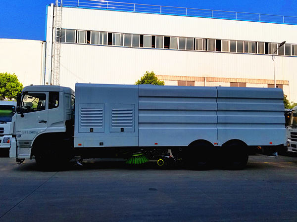 CLW5250TXSD5型洗扫车