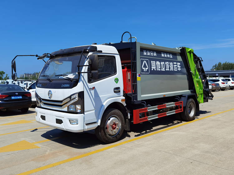 CL5090ZYS6HB型压缩式垃圾车